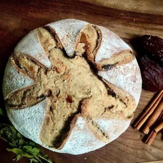 pan con datiles canela
